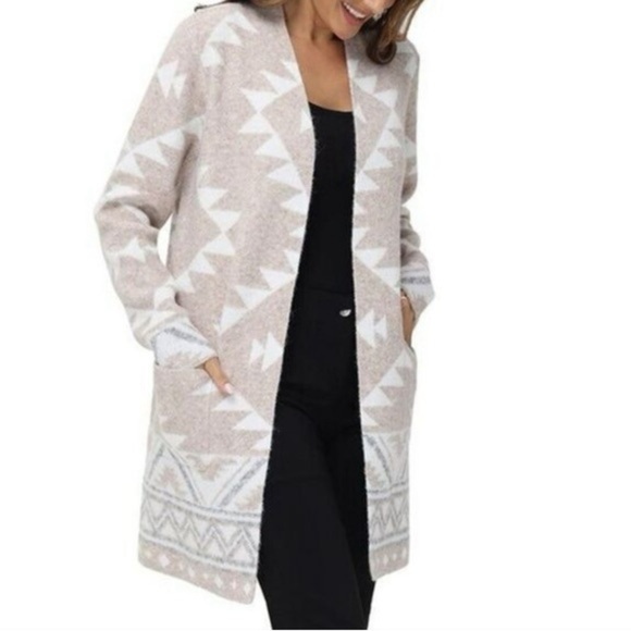 Frye Ladies' Patterned Cardigan Sweater Size XL - Picture 2 of 10